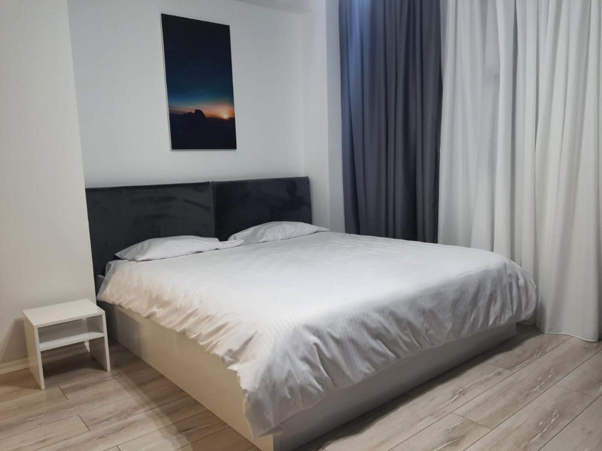 Modern Apartment Korca 2 Exterior foto
